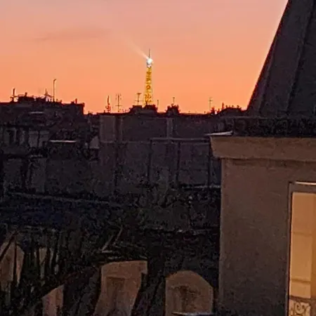 Homestay Beau Avec Vue Sur La Tour Eiffel Paris